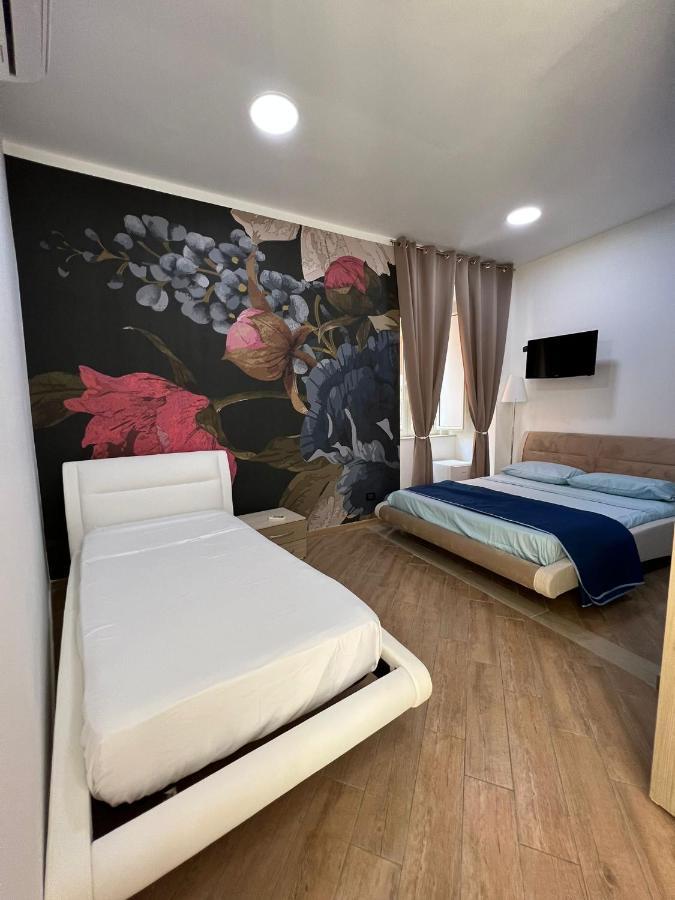 In Piazzetta Bed and Breakfast Napoli Eksteriør billede