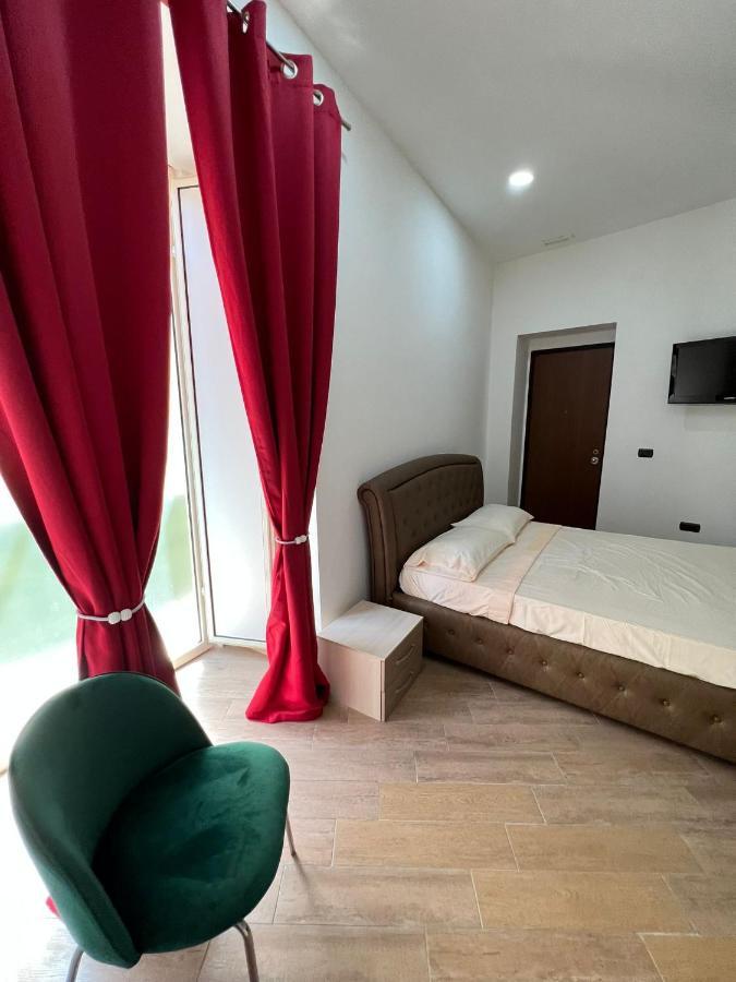 In Piazzetta Bed and Breakfast Napoli Eksteriør billede