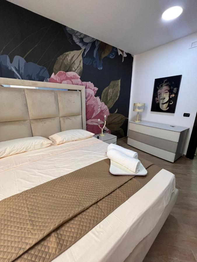 In Piazzetta Bed and Breakfast Napoli Eksteriør billede