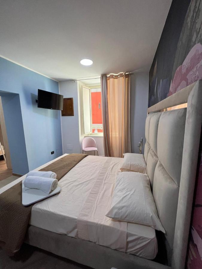In Piazzetta Bed and Breakfast Napoli Eksteriør billede